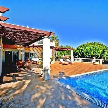 Villa Ferrarias Sleeps 12 Pool Air Con Wifi