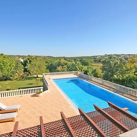 Villa Ferrarias Sleeps 12 Pool Air Con Wifi Ferrarias (Loule)
